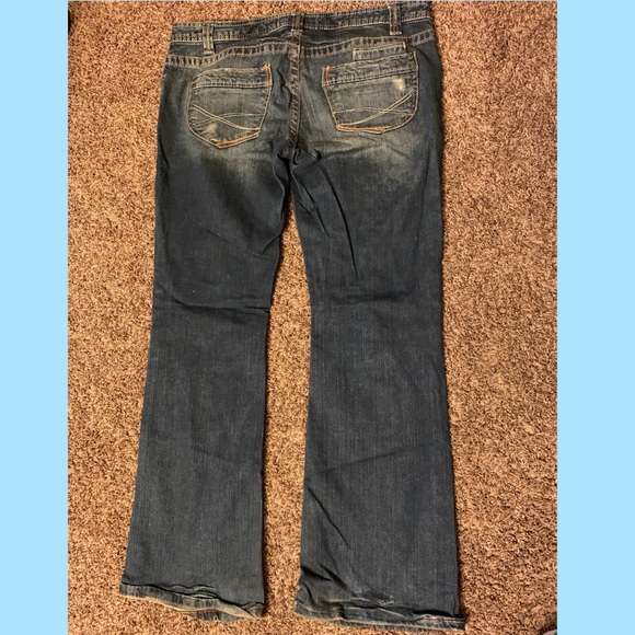 Aeropostale Hailey skinny flare jeans - Picture 2 of 7